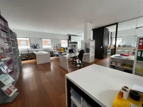 Przestrzeń biurowa do wynajęcia w Saalfelden am Steinernen Meer, Austria