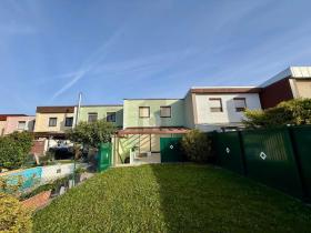 Terraced houses for sale in Wiener Neudorf, Austria