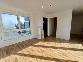 Rijtjeshuis Woest Te Koop Oostenrijk