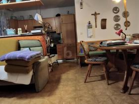 Önálló ház Stronsdorf Eladó Ausztria