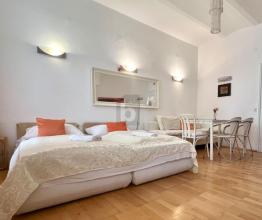 Etagenwohnung Zu verkaufen in Wien-Rudolfsheim-Fünfhaus, Österreich