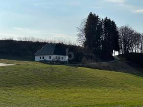 Detached house For Sale in Landerting, Austria
