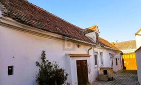 Country house For Sale in Grosshöflein, Austria Country house For Sale in Grosshöflein, Austria