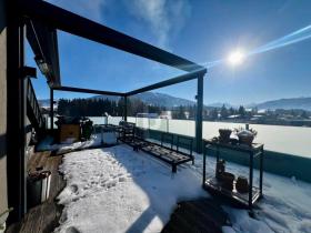 Office block For Sale in Saalfelden am Steinernen Meer, Austria Office block For Sale in Saalfelden am Steinernen Meer, Austria