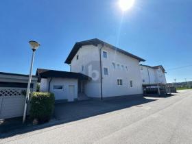 Apartamento térreo À venda em Mattighofen, Áustria