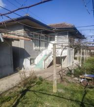 House for sale in Dolni Chiflik, Bulgaria