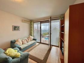 扁平 拉夫达  保加利亚