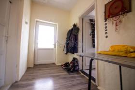 ハウス ビャラ ブルガリア