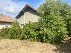 المنزل Trŭstenik بلغاريا