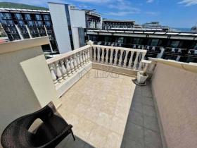 デュプレックス・フラット スヴェティ・ヴラス ブルガリア