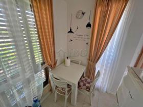 Διαμερίσματα Ηλιόλουστη παραλία Προς πώληση Βουλγαρία