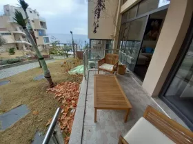 Lapos eladó a  oldalon. Sveti Vlas-Kv., Bulgária