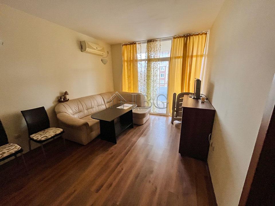 フラット 晴れた海辺  ブルガリア