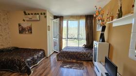 Lapos Sveti Vlas Eladó Bulgária