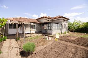 Hus til salgs i V. Stefan Karadzha, Bulgaria