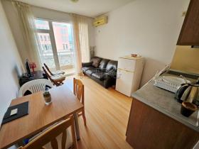 Appartamenti in vendita a Spiaggia assolata, Bulgaria Appartamenti in vendita a Spiaggia assolata, Bulgaria