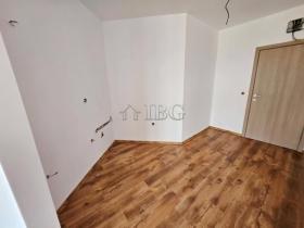 フラット 晴れた海辺  ブルガリア