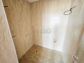 フラット 晴れた海辺  ブルガリア