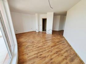 フラット 晴れた海辺  ブルガリア