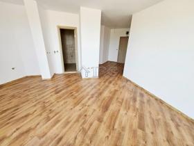 フラット 晴れた海辺  ブルガリア