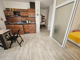 フラット 晴れた海辺  ブルガリア