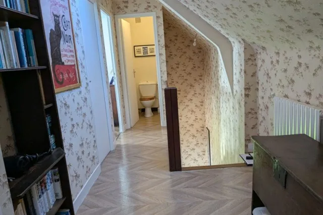 Дом Ла Круа-Эллиан Продажа Франция