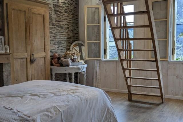 Townhouse Forges-de-Lanouée for sale France