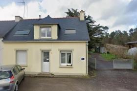 Ház eladó a  oldalon. Pleucadeuc, Franciaország Ház eladó a  oldalon. Pleucadeuc, Franciaország