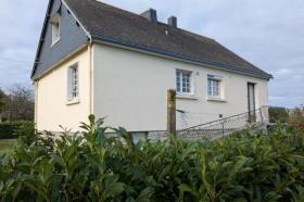 Σπίτι Malestroit Προς πώληση Γαλλία