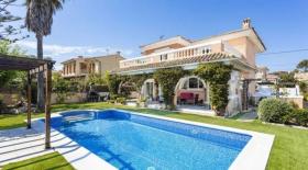 Villa til salgs i El Toro, Spain