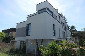 Maison multi-familiale Vente forcée à Vienne-Floridsdorf, Autriche