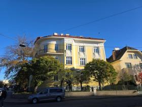 Top floor apartment  Foreclosure Auction in Vienna-Hietzing, Austria