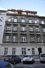 Zolder flat Foreclosures in Woest-Margareten, Oostenrijk