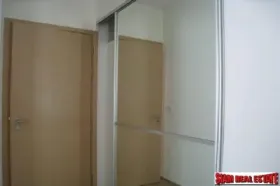 フラット バンコク  タイ