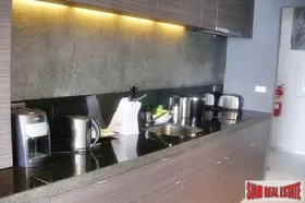 扁平 素叻他尼  泰国