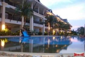 Doubles / Terrasse maisons en vente à Chonburi, Thaïlande