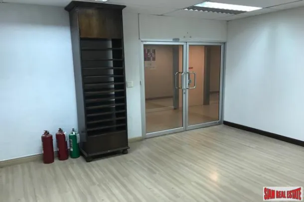 Office/ Practice Bangkok for sale Thailand