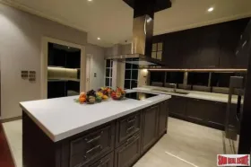 Townhouse Chon Buri Province for sale Thailand