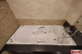 Townhouse Chon Buri Province for sale Thailand