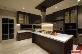Townhouse Chon Buri Province for sale Thailand
