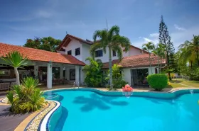Haus zu verkaufen in Phuket, Thailand