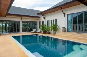 Villa te koop in Phuket, Thailand