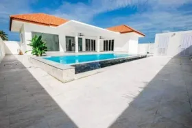 Villa eladó a  oldalon. ประจวบคีรีขันธ์, Thaiföld
