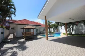 Villa in vendita a ประจวบคีรีขันธ์, Tailandia