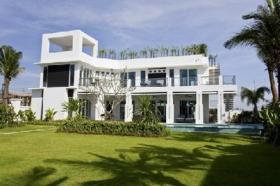 Propriedade da terra / florestal à venda em Chon Buri, Tailândia