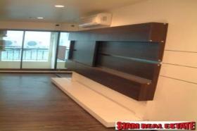 フラット バンコク 販売中 タイ