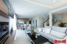 Villa Chiang Mai Eladó Thaiföld