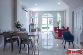 Εταιρεία, Εμπορική αντικείμενο Μπανγκόκ Προς πώληση Ταϊλάνδη