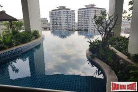 Apartment for sale in Bangkok-Khlong Toei District, Thailand Apartment for sale in Bangkok-Khlong Toei District, Thailand
