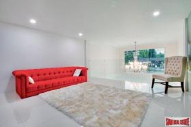 Office/ Practice Phuket for sale Thailand